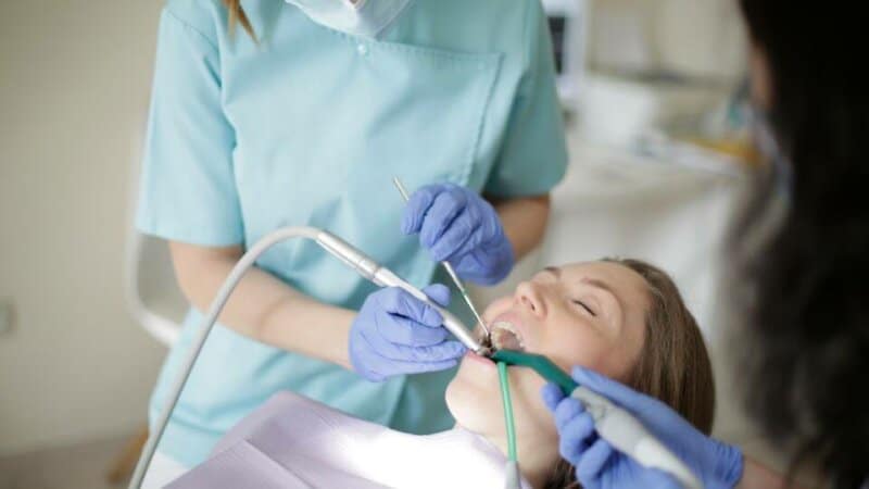 טיפולים אסתטיים לשיניים